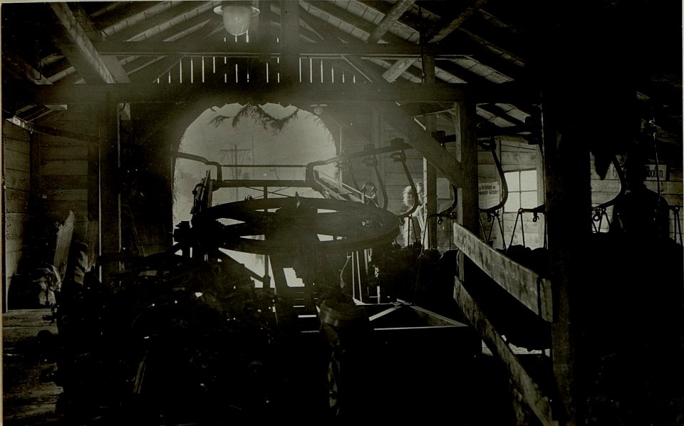 Innenbild der Station Kronau. (BildID 15480769)