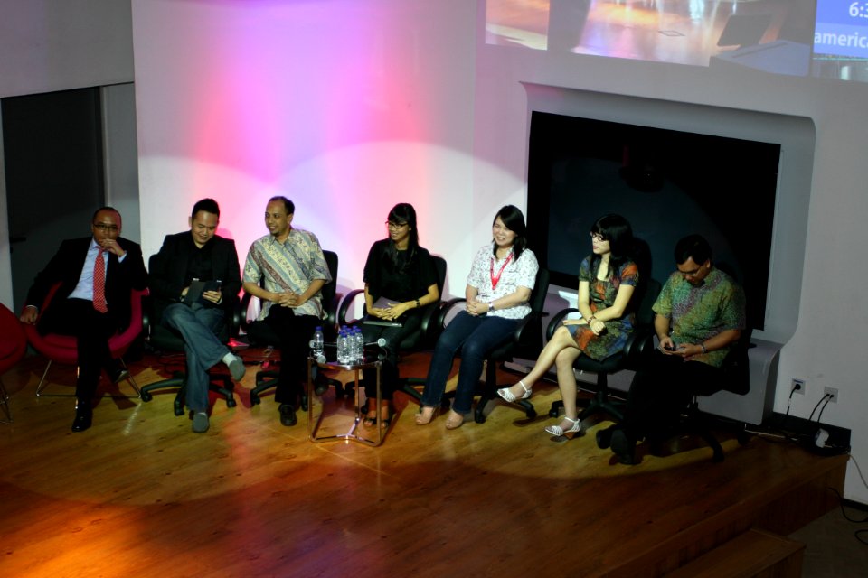 Innovation Competition Talk Show (5662913607)