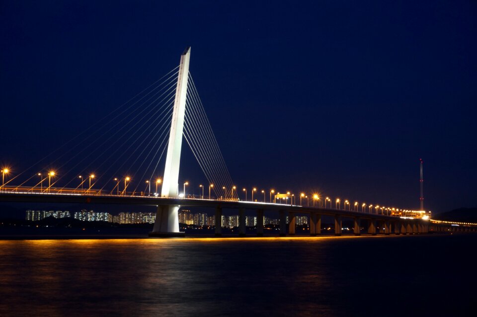 Shenzhen bridge night view