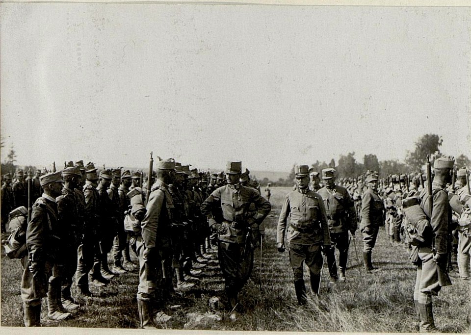 Inspektion des Infanterieregimentes 97 am 4.9.1916 (BildID 15550202)