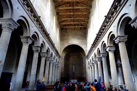 Interior - Duomo - Viterbo, Italy - DSC02086 photo