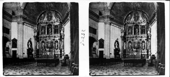 Interior d'una església de Palma de Mallorca