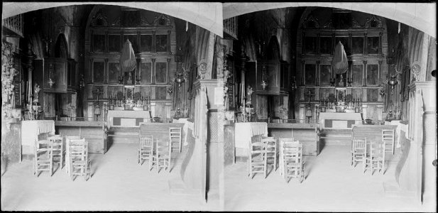 Interior de l'església de Sant Feliu de Canovelles