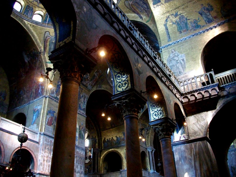 Interior de la basílica de sant Marc de Venècia