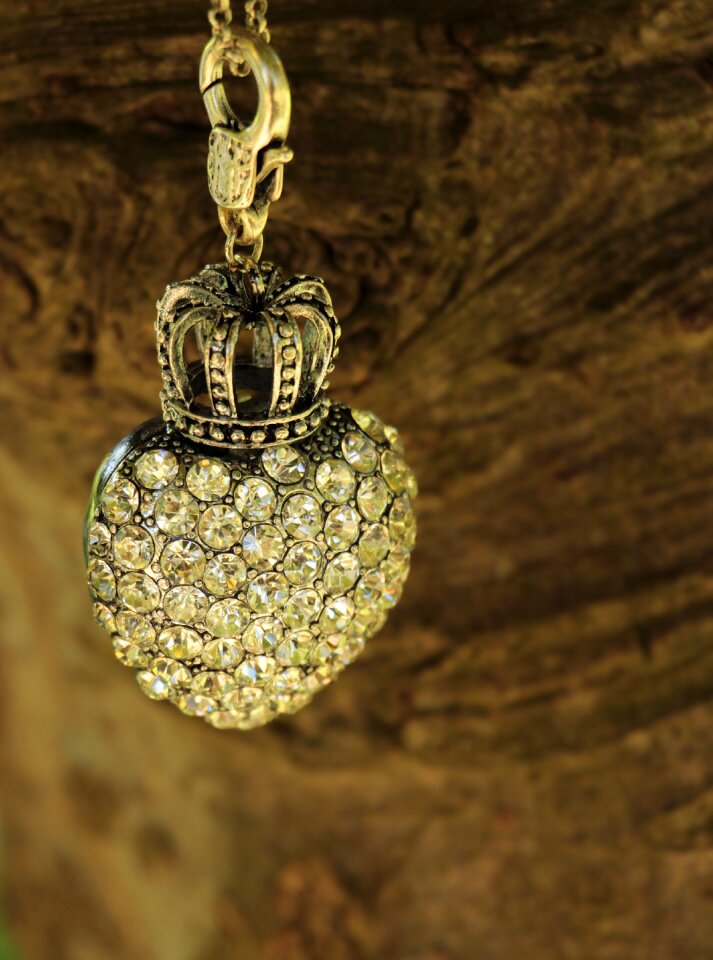 Rhinestone rhinestones heart with crown