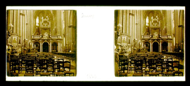 Interior de la catedral de Sant Salvador