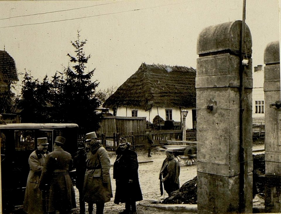 Inspizierung durch Sr.Exzl. F.M.L. KANIK in Podhajce. (BildID 15522274)