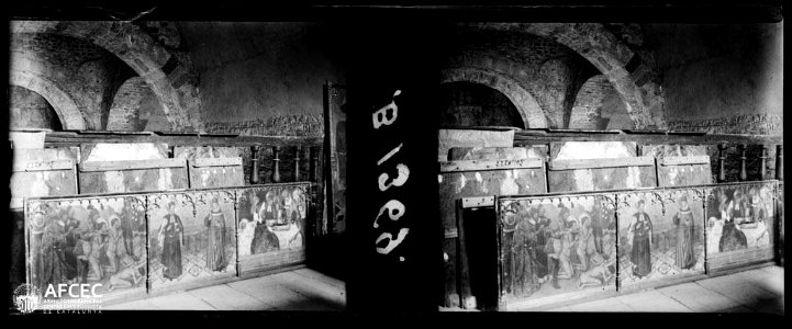 Interior de les esglésies de Sant Pere de Terrassa