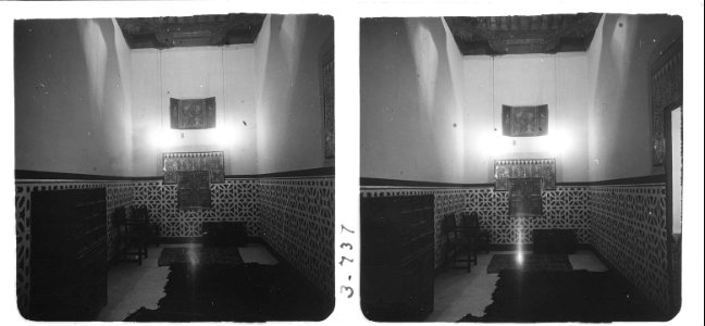 Interior del saló plateresc d ' estil Carles V a la fira del moble de Barcelona