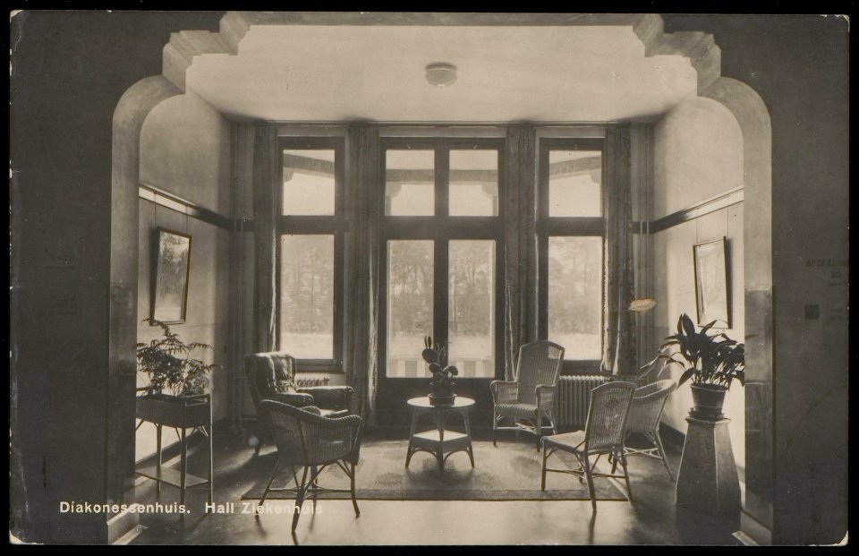 Interieur Diaconessenziekenhuis, Overtoom. Uitgave Weenenk & Snel, Afb PBKD00031000053