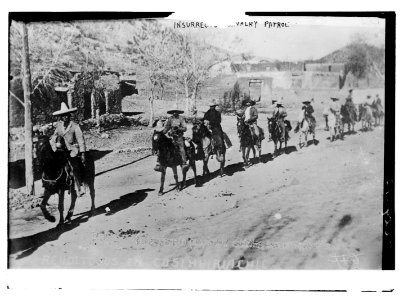 Insurrectos cavalry patrol LCCN2014689394
