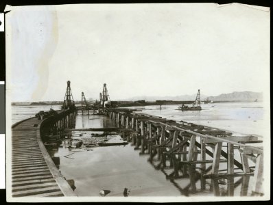 Intake pier in the Salton Sea, eight mile below Yuma, (s.d.) (CHS-46399)
