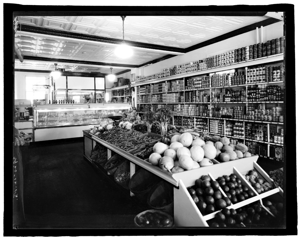 Interior of D.G.S. Store, 3925 12th St., N.E., Wash., D.C. LCCN2016824570
