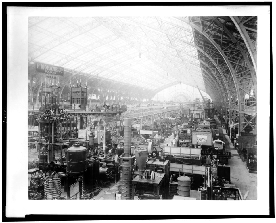 Interior of Gallery of Machines, showing machinery, Paris Exposition, 1889 LCCN93516696