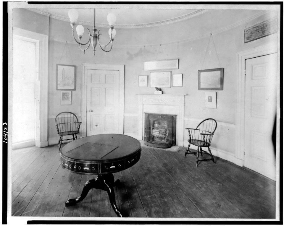 Interior of Octagon House, Washington, D.C. with oval table upon which the Treaty of Ghent was signed in center of room LCCN91783924