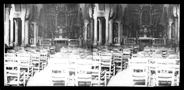 Interior de l'església d'Amer