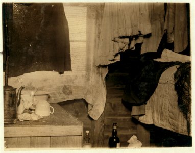 Interior of one of the living rooms in shack used by pickers on Theodore Budd's Bog, Turkeytown, near Pemberton, N.J. Three persons lived in this room. See photo -1114. This is the fourth LOC nclc.00044