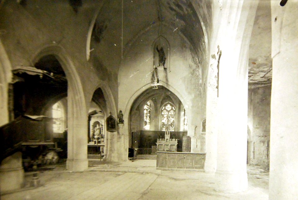 Interior of the cathedral at Oise, France, WWI (32250766726)