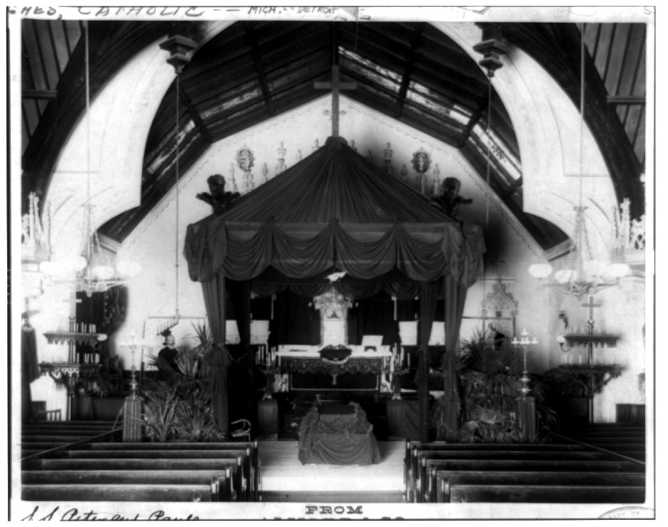 Interior of S.S. Peter and Paul Cathedral, Detroit, Mich., showing catafalque where the remains of Father Henneart laid in state LCCN97508265