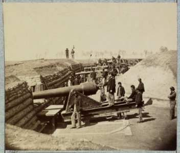 Interior views of Fort Brady, James River, Va. near Dutch Gap Canal LCCN2012646739