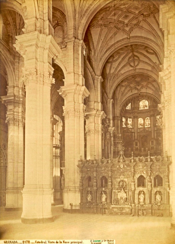 Interior-de-la-catedrall-de-Granada.J.Laurent.siglo-XIX