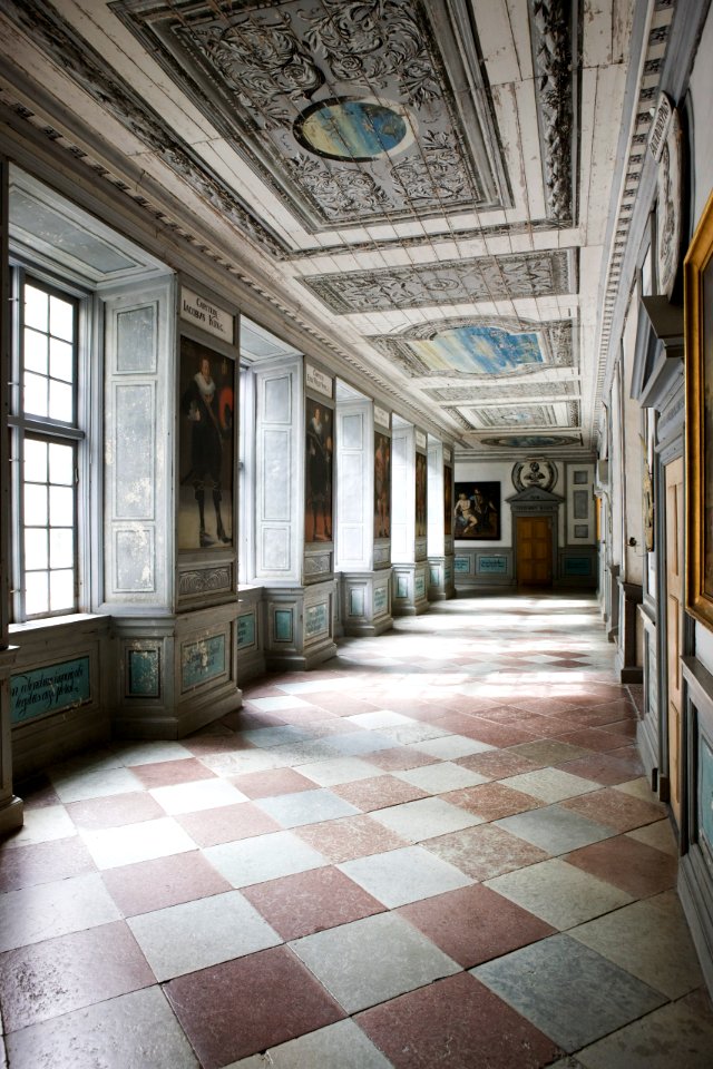 Interiör. Omgången vån 2. Stående - Skoklosters slott - 87262