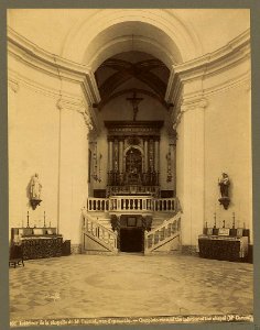 Intérieur de la chapelle du Mt Carmel, vue d'ensemble Complete view of the interior of the chapel (Mt. Carmel) - - Bonfils. LCCN2004670435