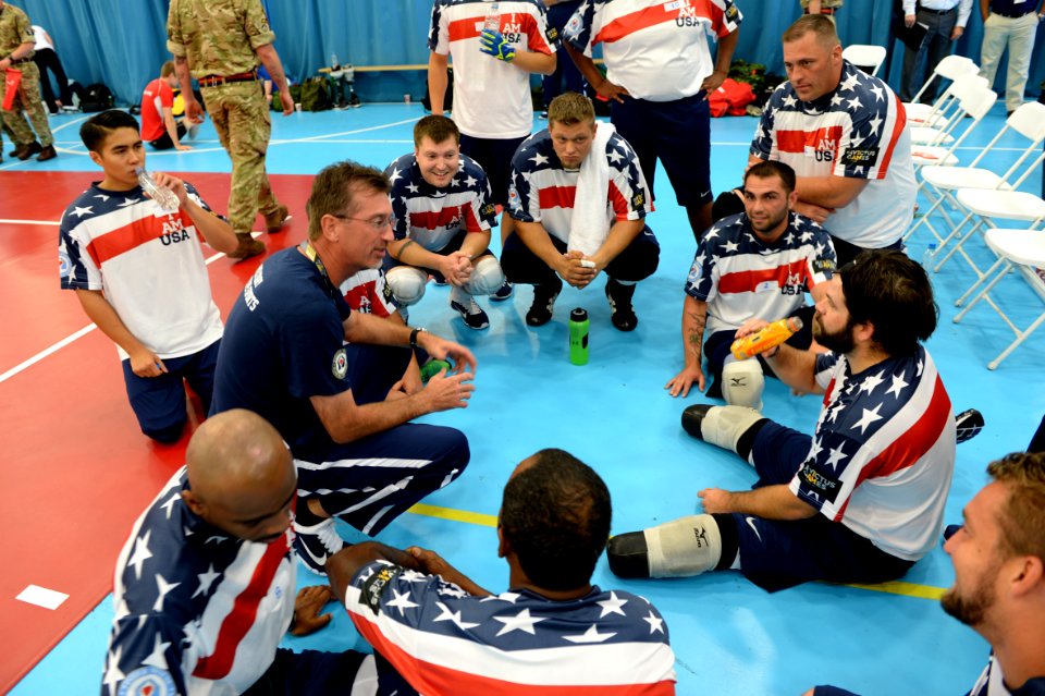Invictus Games 140909-N-PW494-064