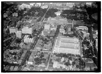 INTERIOR, DEPARTMENT OF. AIRPLANE VIEW LCCN2016870086