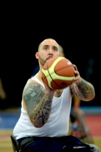 Invictus Games 2014 140909-N-PW494-618