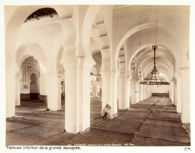 Interiör från stora moskén, Tlemcen, Algeriet - Hallwylska museet - 107971