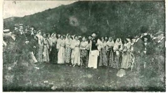 Iorga - L'arte popolare in romania, 1930 (page 19 crop)