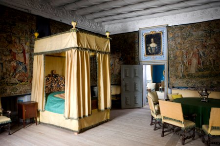 Interiör. Sängen i gula sängkammaren - Skoklosters slott - 85960