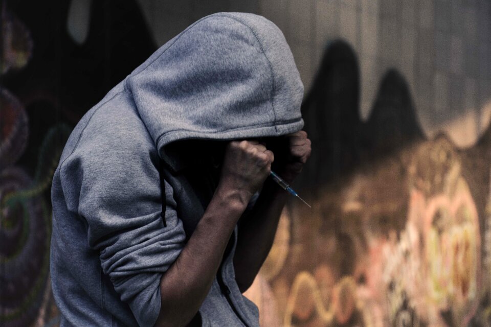Addiction drugs aids