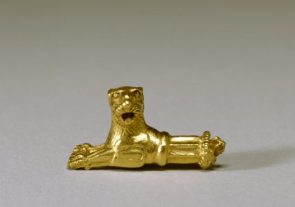 Iranian - Lion Terminal from an Armlet - Walters 571558 - Profile