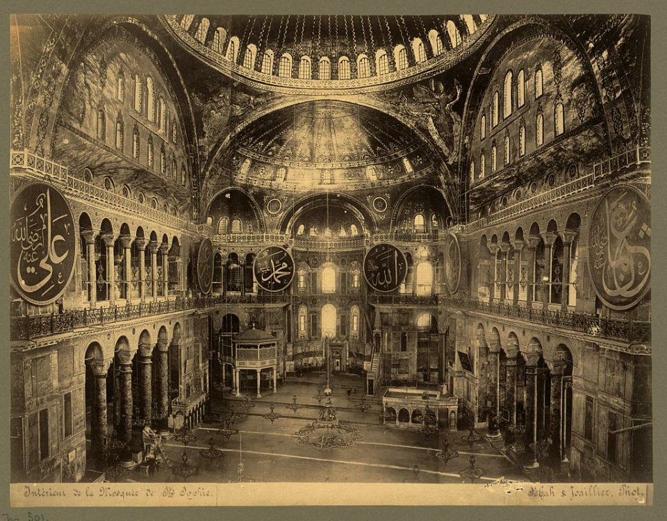 Intérieur de la Mosque de Ste. Sophie - Sébah & Joaillier, Phot. LCCN2003680779