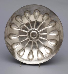 Iranian - Shallow Vessel - Walters 571816