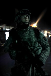 Iraqi police patrol Sadiah DVIDS142076