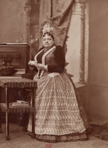IrmaAubryRenaissanceNadar1890