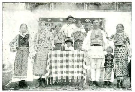 Iorga - L'arte popolare in romania, 1930 (page 54 crop)