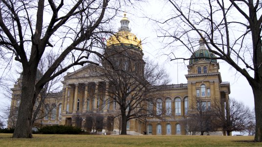 Iowa State Capitol 195516DA photo