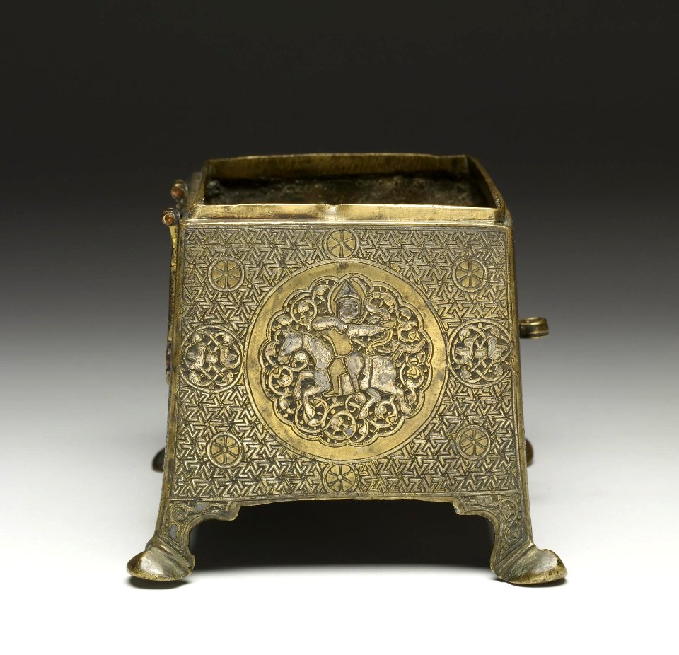 Iranian - Casket - Walters 54519 - Right Side