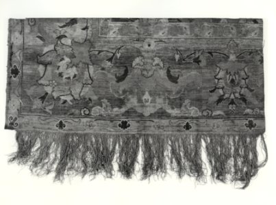 Iranian - Corner Fragment of a Polonaise Carpet - Walters 8139 - Detail