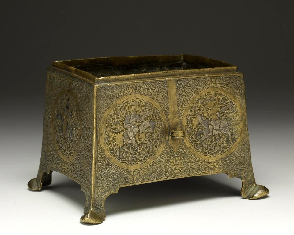 Iranian - Casket - Walters 54519 - Three Quarter Right