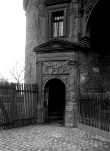 Isenburger Schloss Linkes Portal 1900