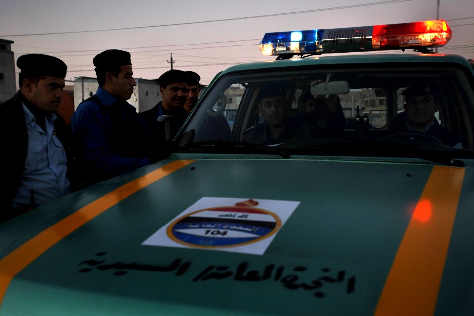 Iraqi police patrol Sadiah DVIDS142083