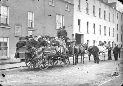 Ireland, Sligo - Walsh's Royal Mail and Day Car