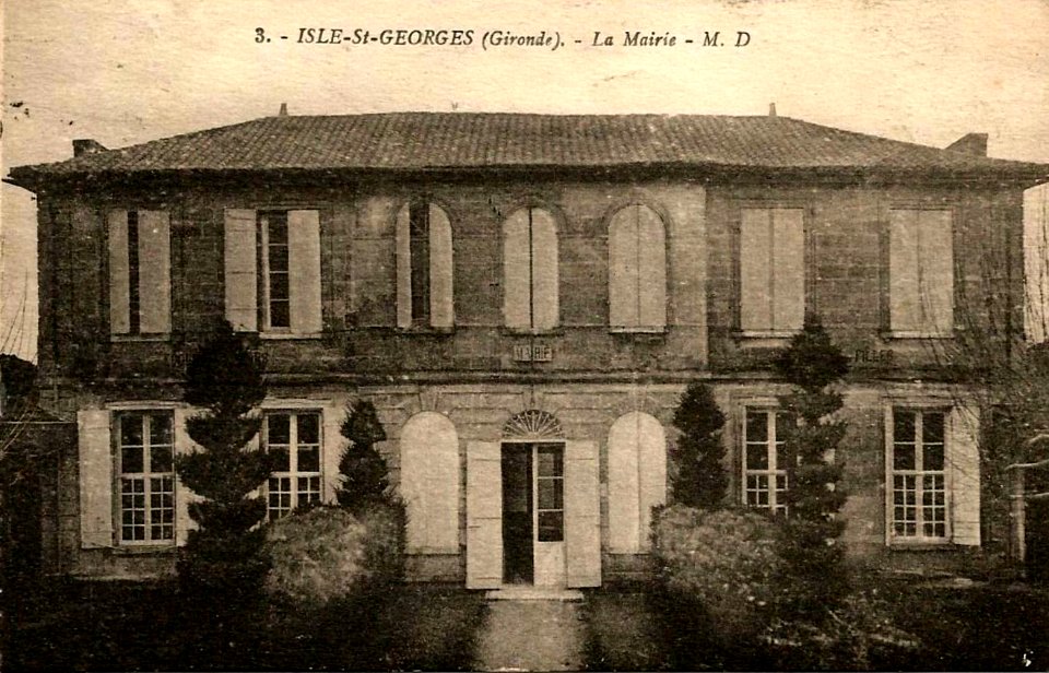 Isle-Saint-Georges - Mairie
