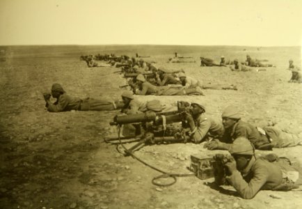 Israel in World War I - Ottomans soldiers with machine gun H OP 039