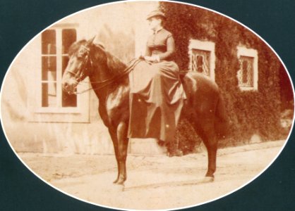Isabel princess imperial on horse